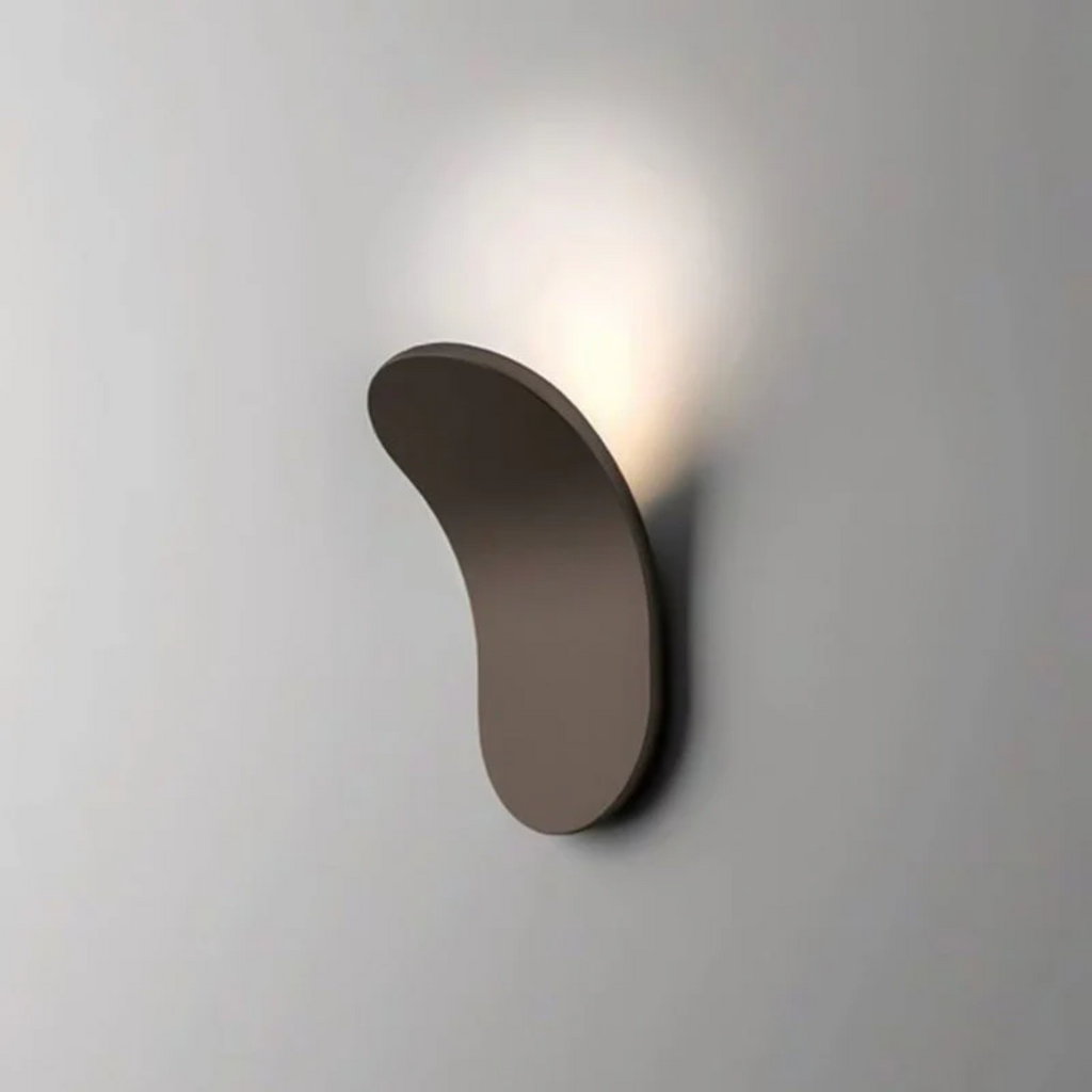 Curved Metal Nordic LED Wall Lamp, black