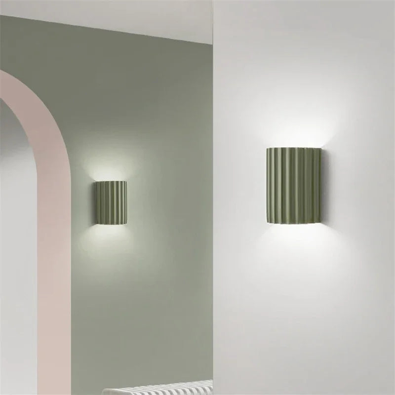 Ribbed Resin Up-and-Down Wall Lamp