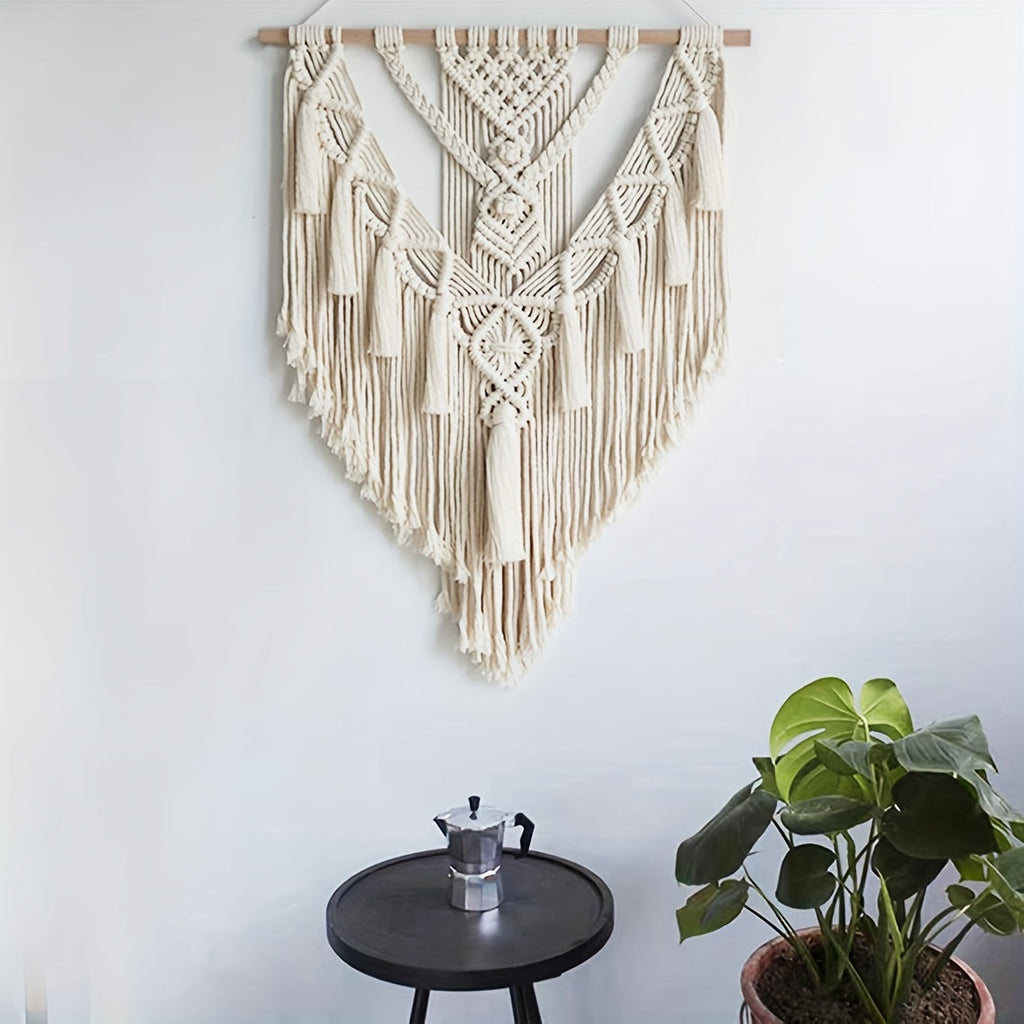 Handwoven Macramé Wall Hanging, 70 x 45 cm